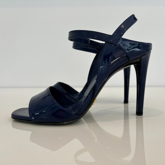PRADA BLUE PATENT LEATHER SANDALS SIZE IT 37.5 / US 7.5 - Picture 5 of 17
